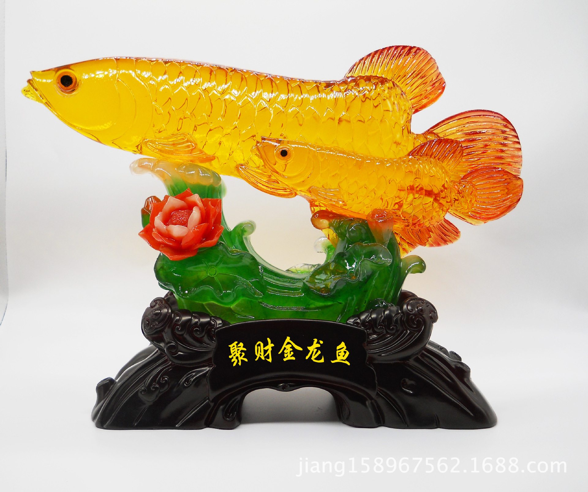 招財(cái)金龍魚(yú)樹(shù)脂工藝禮品的獨(dú)特藝術(shù)